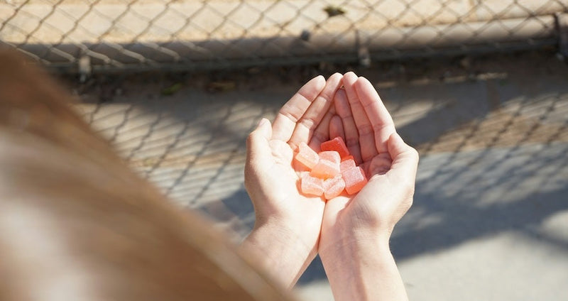 Why Shilajit Resin Outshines Gummies: The Superior Choice for Maximum Benefits