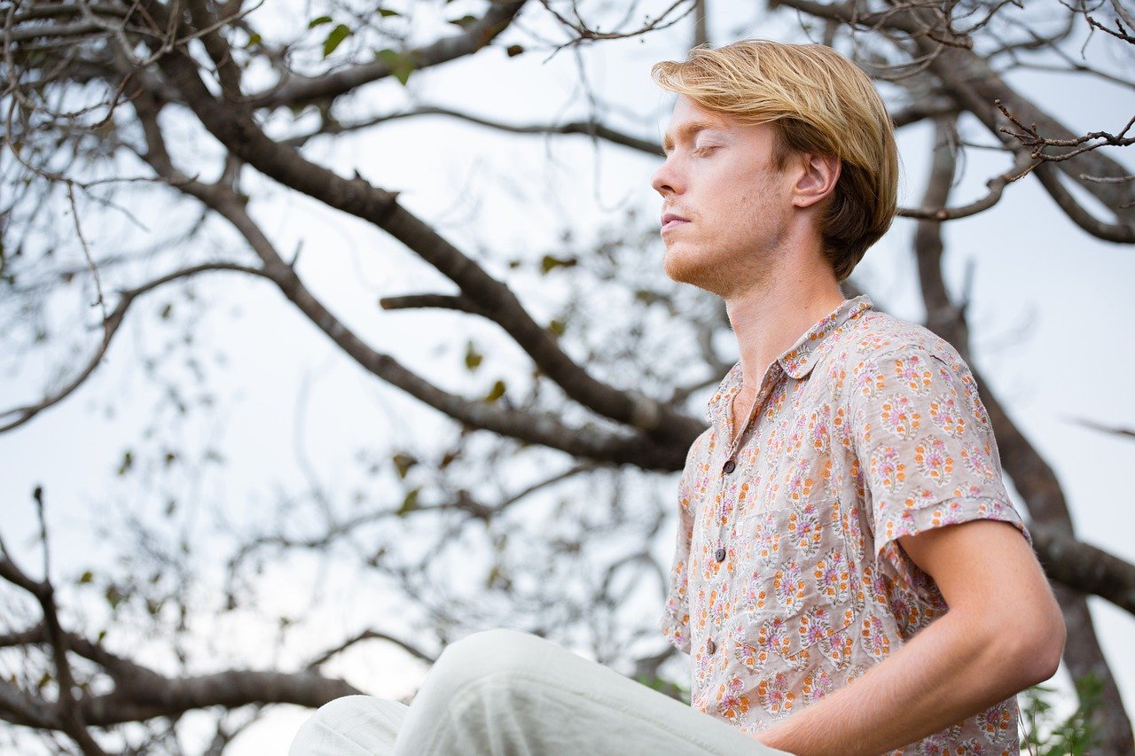 8 Benefits of Meditation For Your Mind and Body
