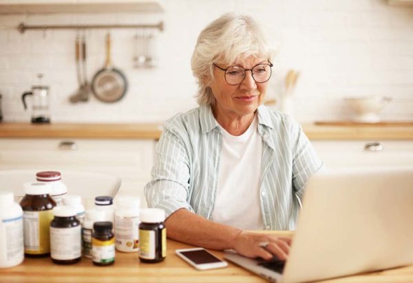 Do Older Adults Need to Take Dietary Supplements?